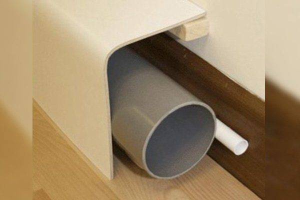 Boîte pour tuyaux dans les toilettes: un aperçu des meilleures options pour masquer les communications