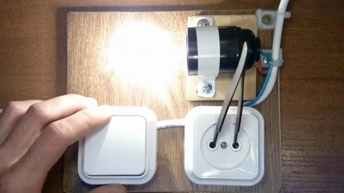 Comment vérifier la mise à la terre dans une prise : façons de vérifier avec des instruments