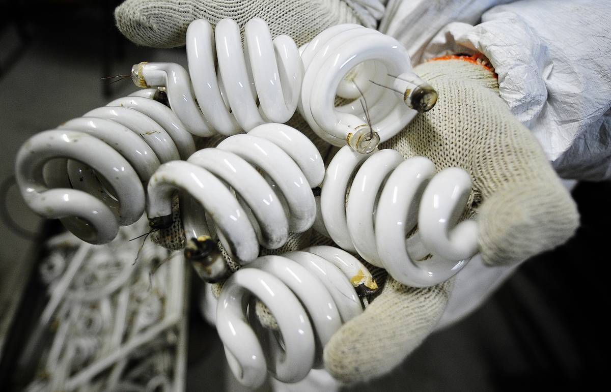 Comment recycler les lampes fluorescentes, à économie d'énergie et autres lampes au mercure, ainsi que les appareils et déchets contenant du mercure ?