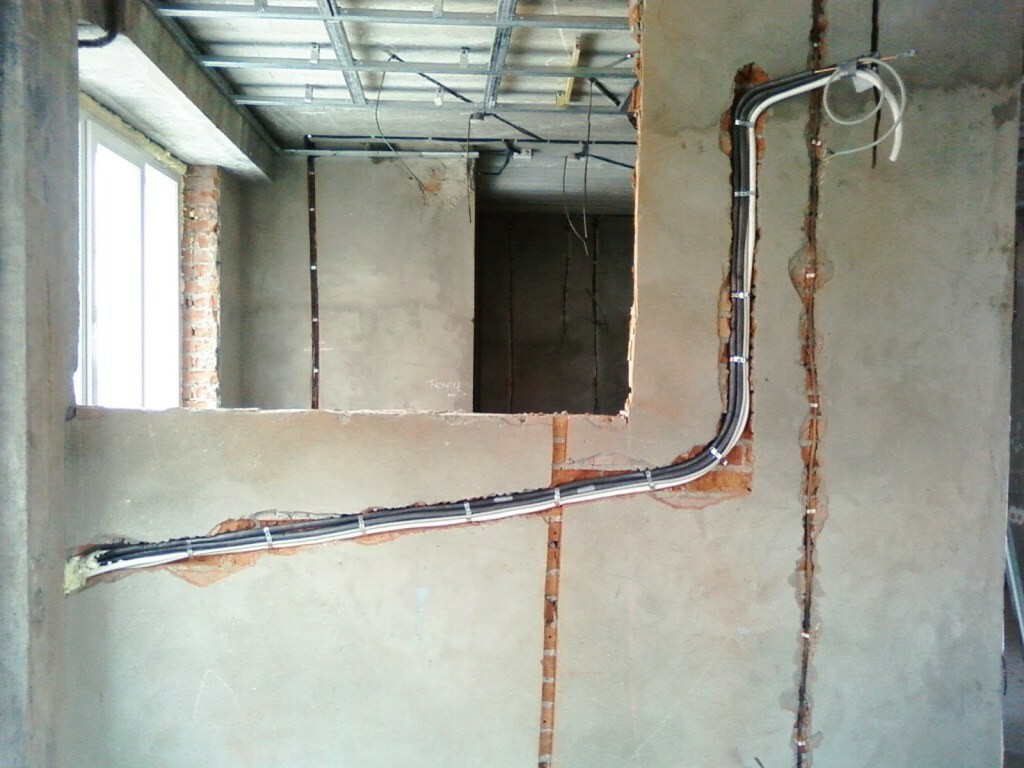 Distance nécessaire entre les unités de climatisation: règles et réglementations d'installation