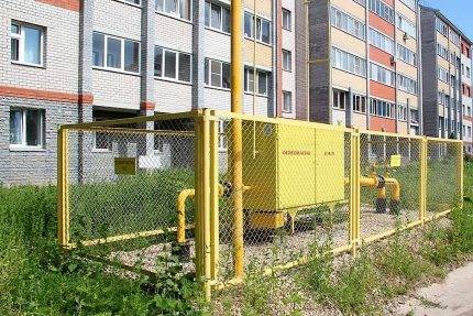 À quel étage les maisons gazéifient-elles: normes législatives et règles pour la gazéification des immeubles de grande hauteur