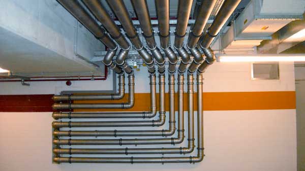 Quels tuyaux choisir pour l'approvisionnement en eau - analyse de 4 types principaux et de leurs caractéristiques