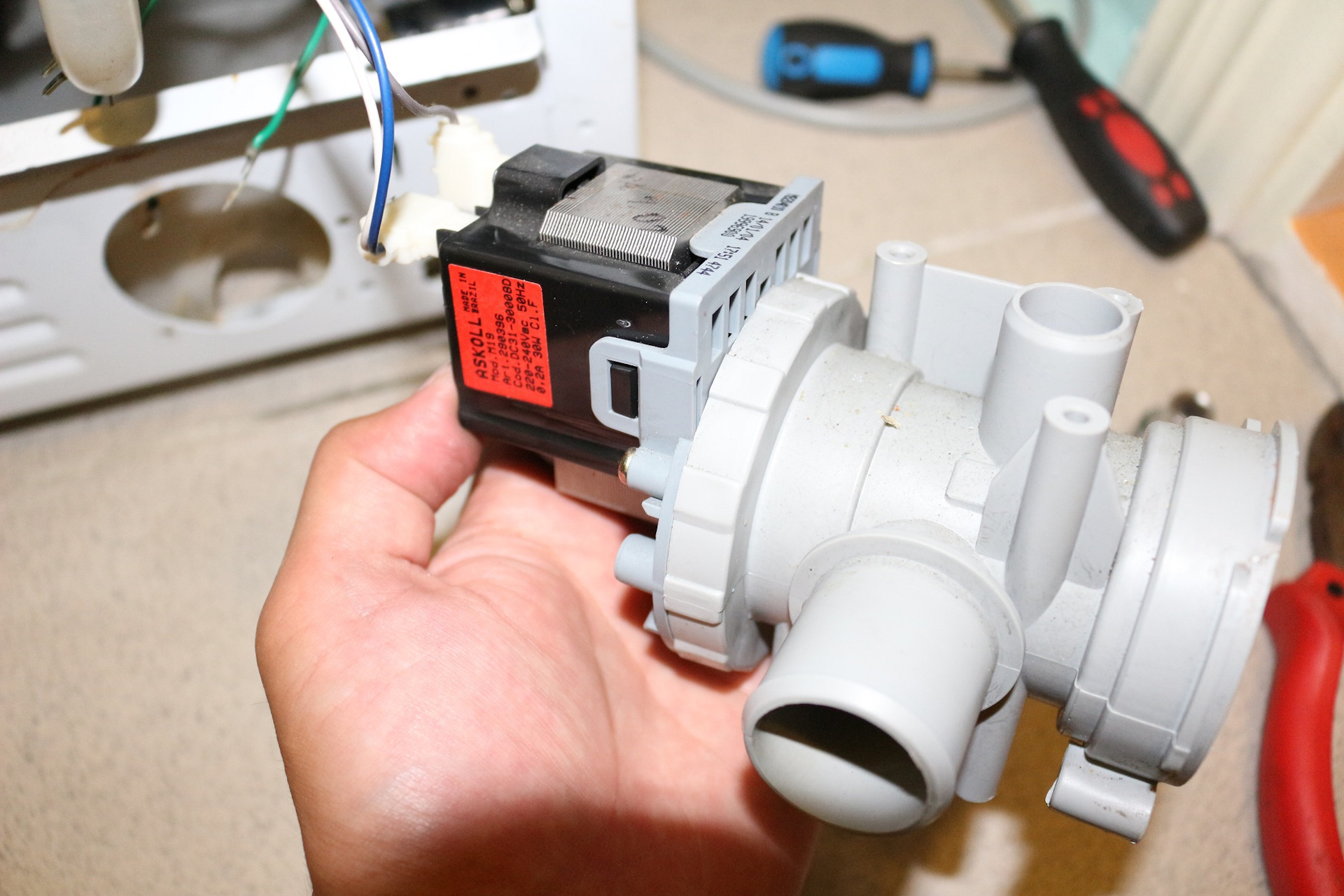 Réparation de pompe de machine à laver à faire soi-même : conseils de professionnels