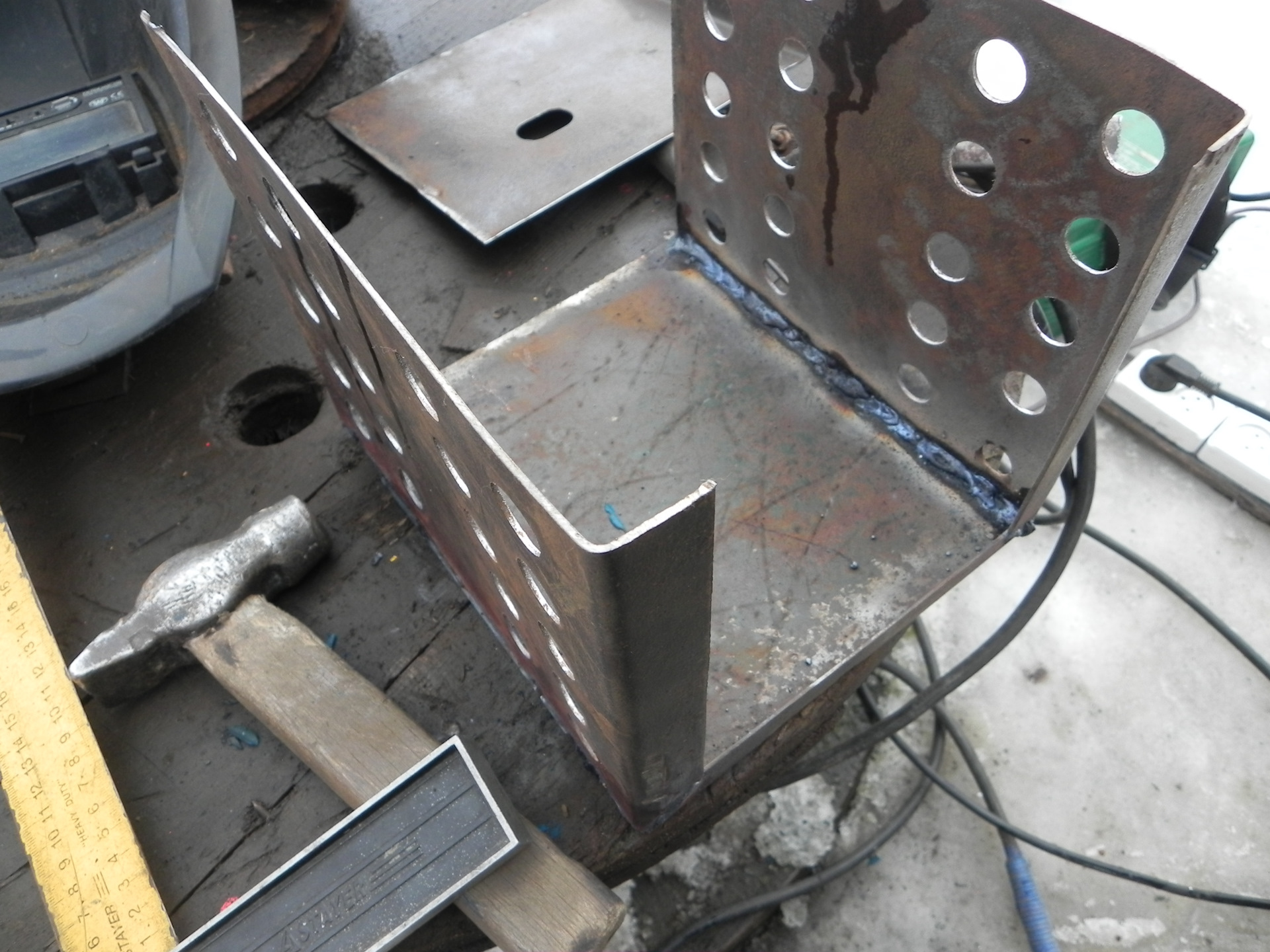 Échangeur de chaleur dans une tente pour la pêche d'hiver