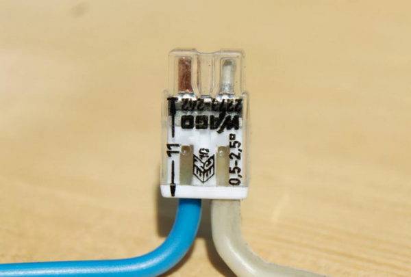 Borniers Wago: variétés et leurs caractéristiques + subtilités des fils de connexion avec les borniers Vago