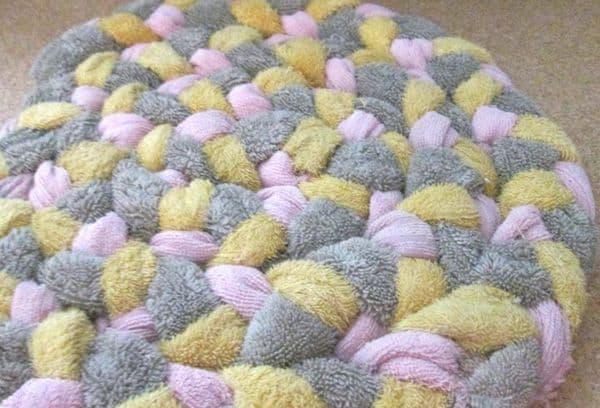 Pourquoi vous ne pouvez pas laver les sols avec une serviette: qui a proposé cette interdiction