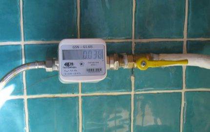 Comment transférer un compteur de gaz: règles et procédures de transfert d'un débitmètre