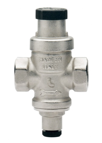 Relais de station de pompage : installation et réglage d'un capteur différentiel de pression d'eau