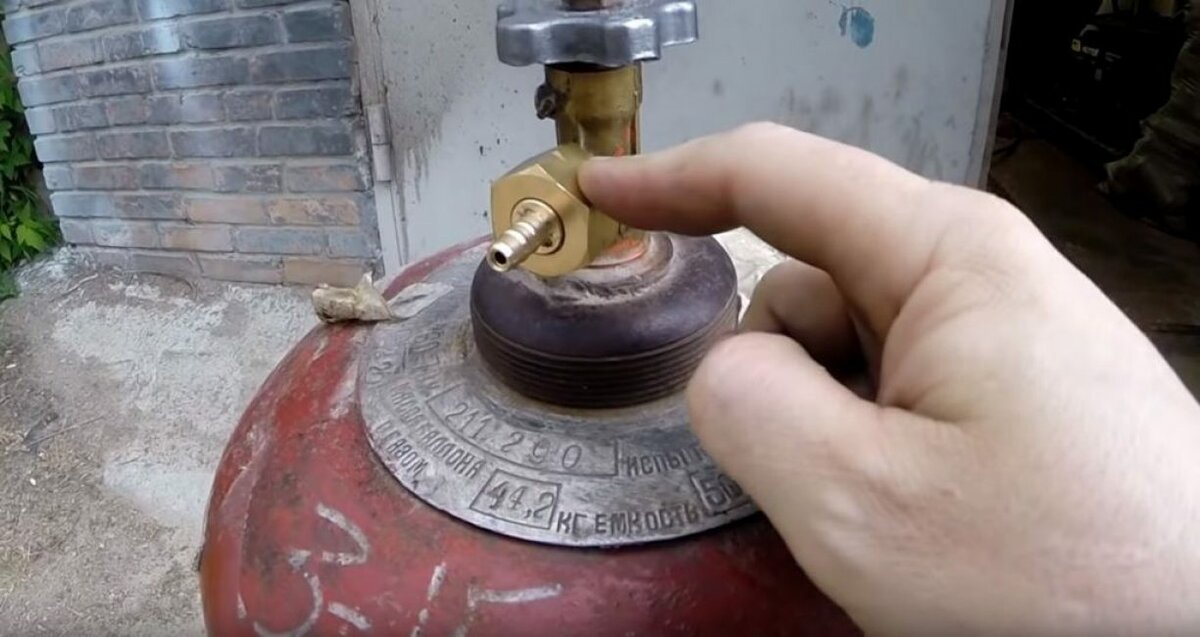 Passe une bouteille de gaz, que faire: comment ouvrir le robinet, dysfonctionnements