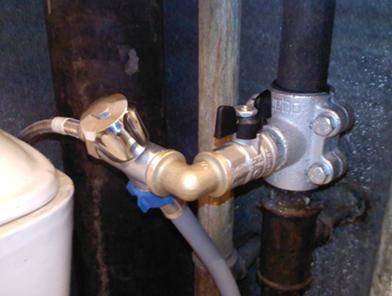 Robinet de machine à laver : aperçu de la conception + instructions d'installation