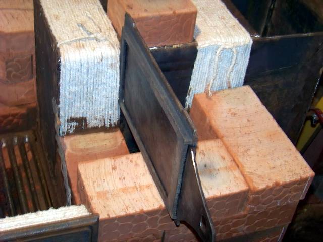 Comment construire un poêle russe: maçonnerie à faire soi-même, les meilleures commandes et schémas