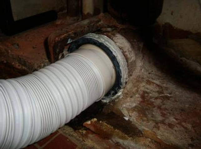 Comment réparer une toilette de vos propres mains: analyse des pannes courantes