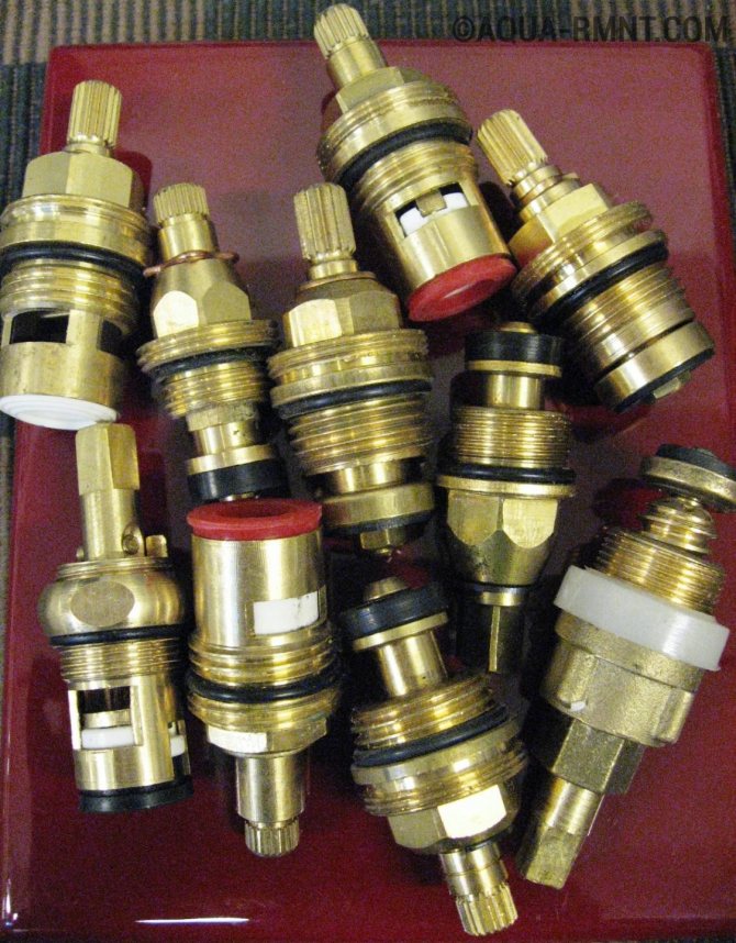 Comment changer le coffre de la grue, compte tenu de sa taille