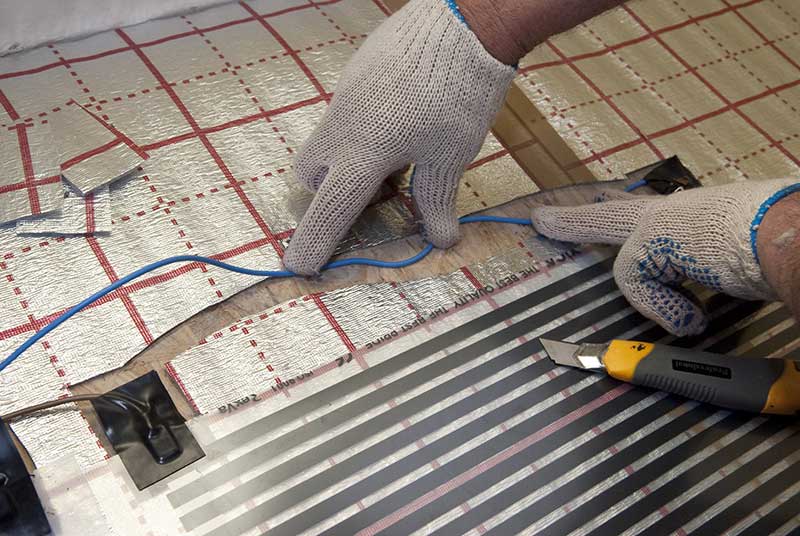 Comment faire un sol chauffant infrarouge de vos propres mains: installation et connexion du sol en film