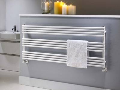 Sèche-serviettes à eau pour la salle de bain de Terminus