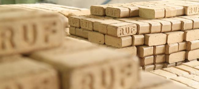 Briquettes combustibles : meilleur bois de chauffage ou pas