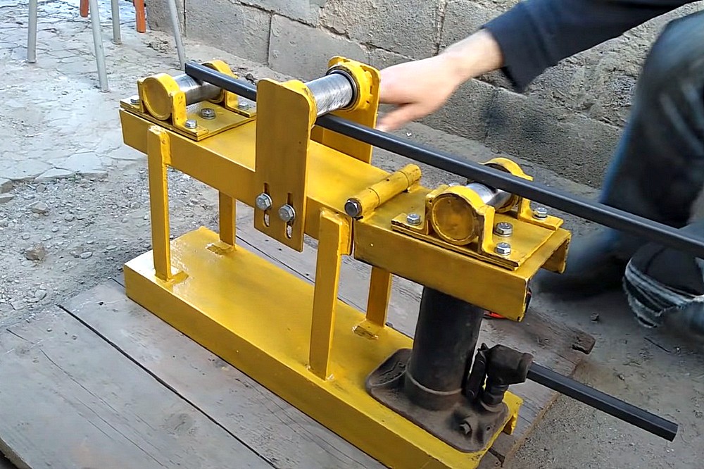 Cintreuse de tuyaux à faire soi-même: tous types, dessins, photos, guide étape par étape