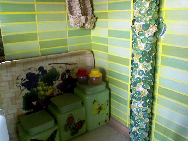 Comment cacher les tuyaux de chauffage: nous démontons les types de boîtes et les superpositions décoratives