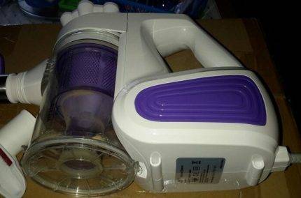 Présentation de l'aspirateur PUPPYOO WP526-C : un bébé travailleur venu de Chine