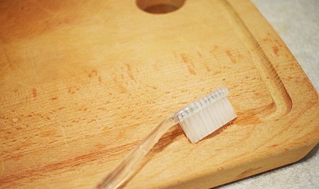 10 façons non conventionnelles d'utiliser une vieille brosse à dents