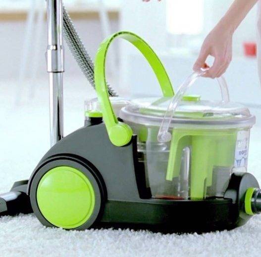 Les meilleurs aspirateurs pour la maison : modèles, marques, types de filtres, lequel acheter