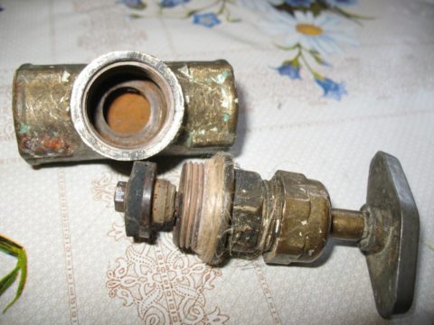 Pourquoi le système d'approvisionnement en eau à la maison ne démarre pas