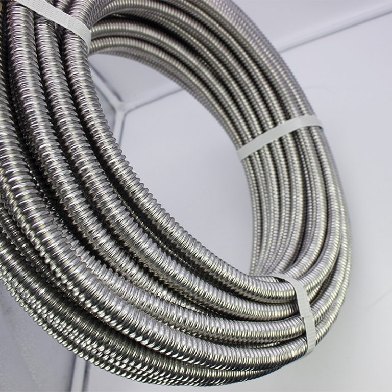 Ondulation pour fils et câbles: les secrets du choix et les nuances de l'installation