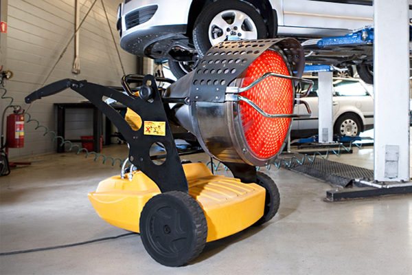 Nous fabriquons un chauffage au gaz de nos propres mains pour le garage