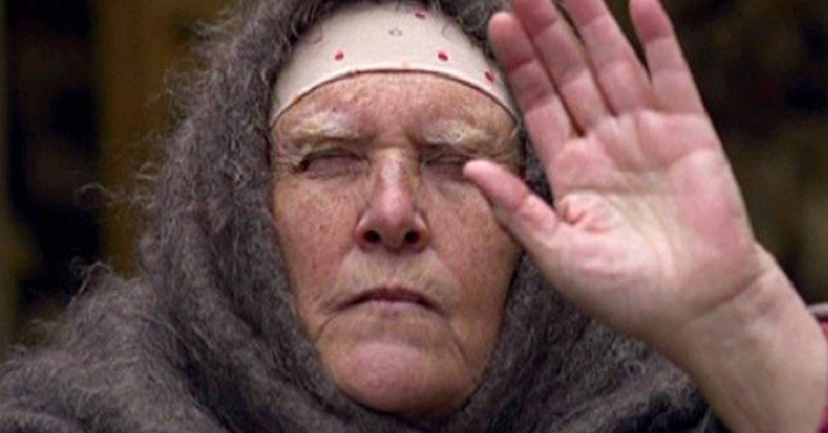 Faits de la vie d'une femme aveugle Nina: une biographie d'un clairvoyant