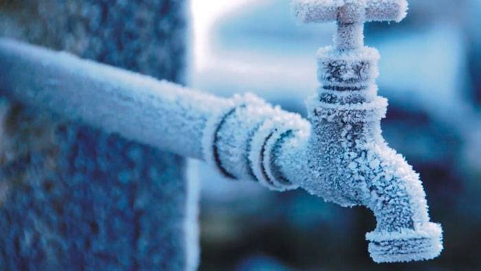 Raccordement du câble chauffant : instructions détaillées pour l'installation d'un système de chauffage autorégulant