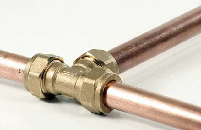 Tuyaux en cuivre pour la plomberie - faits et mythes + vidéo
