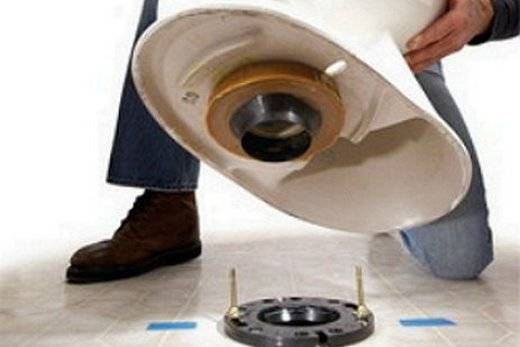 Comment installer une toilette avec une sortie oblique: notice technique détaillée