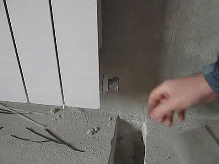 Procédés de raccordement de conduites de gaz et procédés de scellement de joints