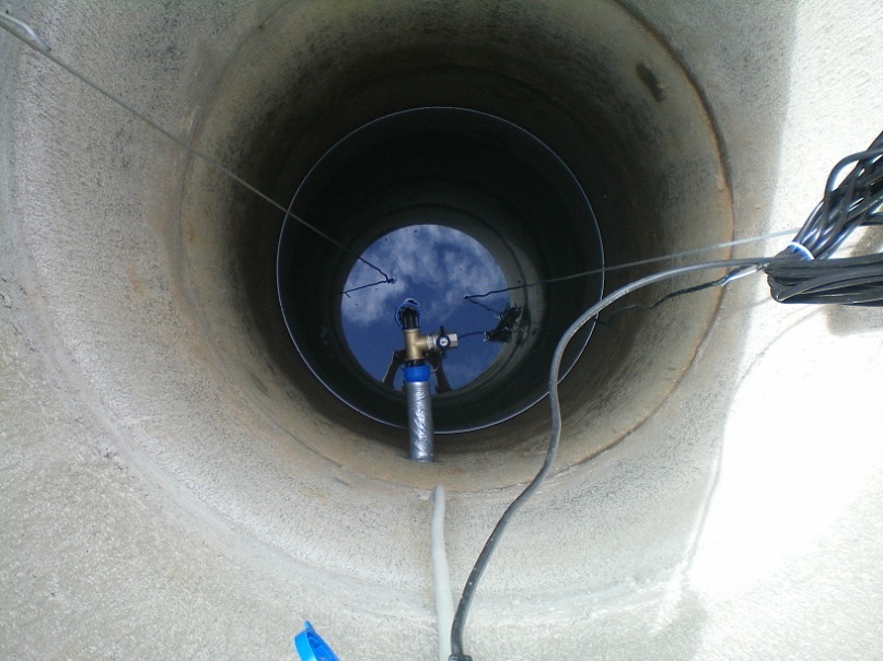 Installation d'une pompe dans un puits: installation étape par étape, comment abaisser et installer la pompe