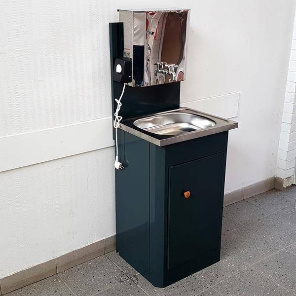 Lavabo de campagne avec eau chauffée : classement des meilleurs modèles + conseils pour les acheteurs potentiels