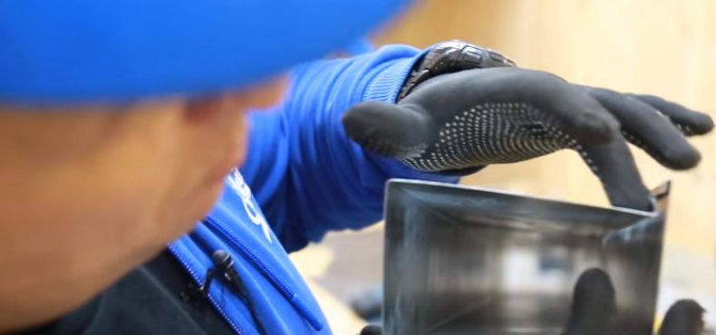 Drains de toit à faire soi-même: instructions pour l'autoproduction d'un système de drainage