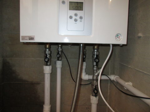 Comment concevoir et installer l'approvisionnement en eau d'une maison privée