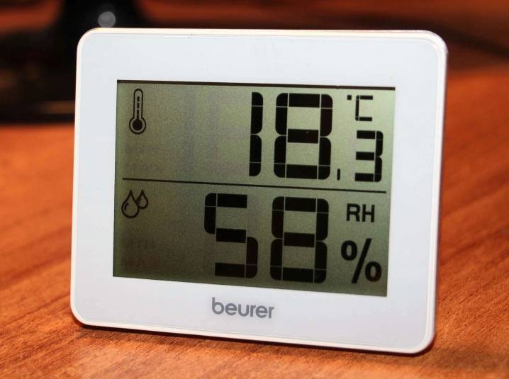 Comment calculer l'humidité sur un hygromètre : guide d'utilisation des instruments + exemples de calcul