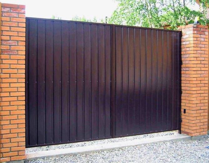 Installation de portail battant : nuances de choix + conseils pour l'installation des portails et la mise en place de l'automatisation