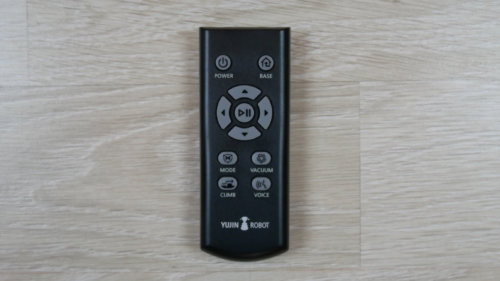 Examen de l'aspirateur robot iClebo Arte : développement sud-coréen pour le nettoyage à sec et humide