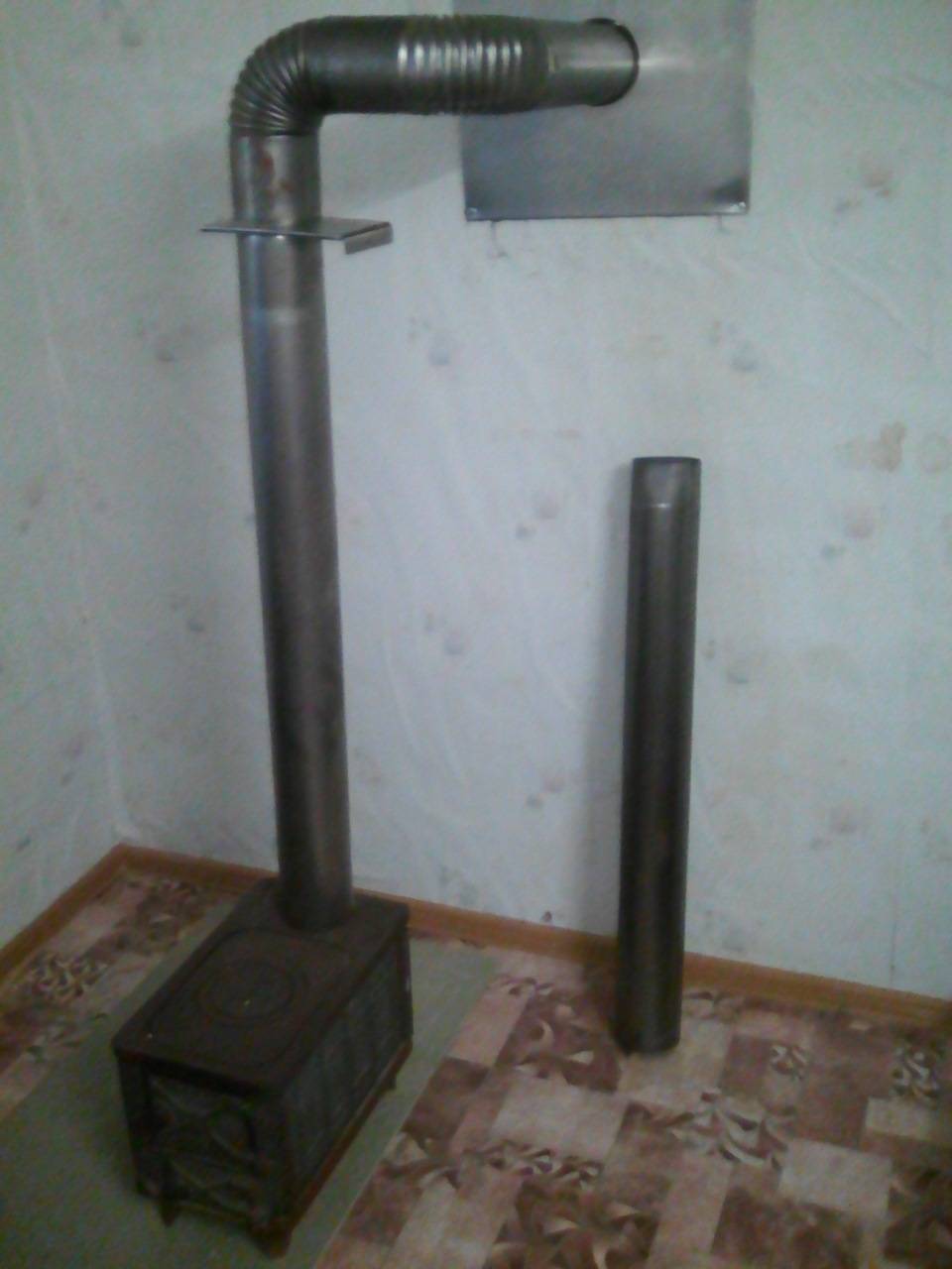 Poêle à ventre horizontal à faire soi-même à partir d'un tuyau