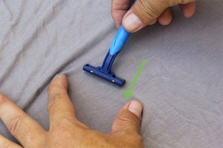 Un outil simple pour enlever le boulochage des vêtements en laine