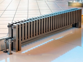 Convecteurs de chauffage au sol à eau: types, fabricants, comment choisir le meilleur