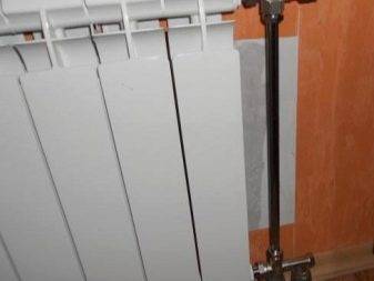 Schémas de connexion de batteries de chauffage dans une maison privée