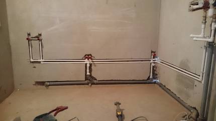 Une bonne tuyauterie dans la salle de bain et les toilettes : un aperçu des principales erreurs de conception