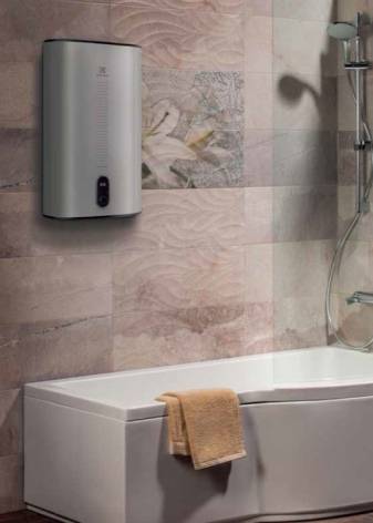 Chaudière électrique à accumulation pour le chauffage de l'eau : critères de choix d'un chauffe-eau + classement des meilleurs fabricants