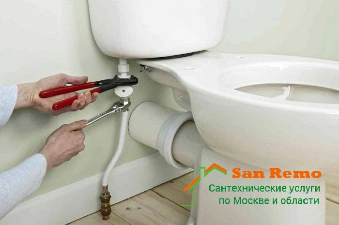 Le réservoir des toilettes fuit : que faire si une fuite est détectée