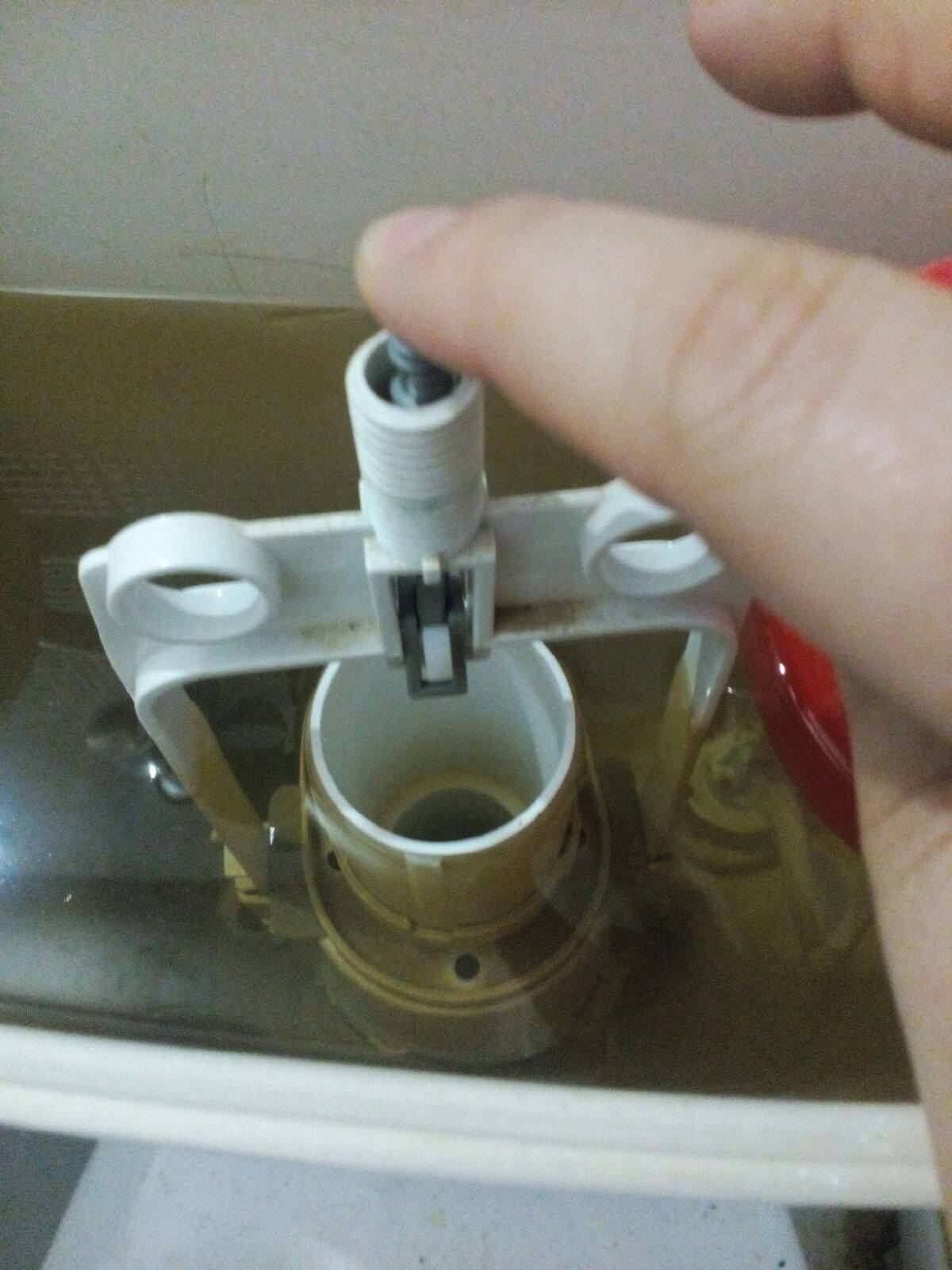 Comment réparer une installation de toilettes : pannes courantes et comment les réparer