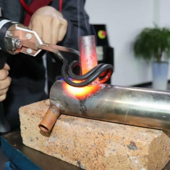 Brûleur à gaz pour souder des tuyaux en cuivre : principaux types de brûleurs + conseils pour les acheteurs potentiels