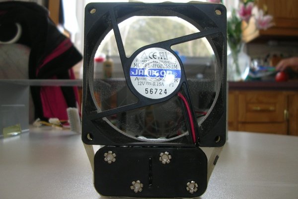 Comment faire un éventail de vos propres mains: les meilleures options maison